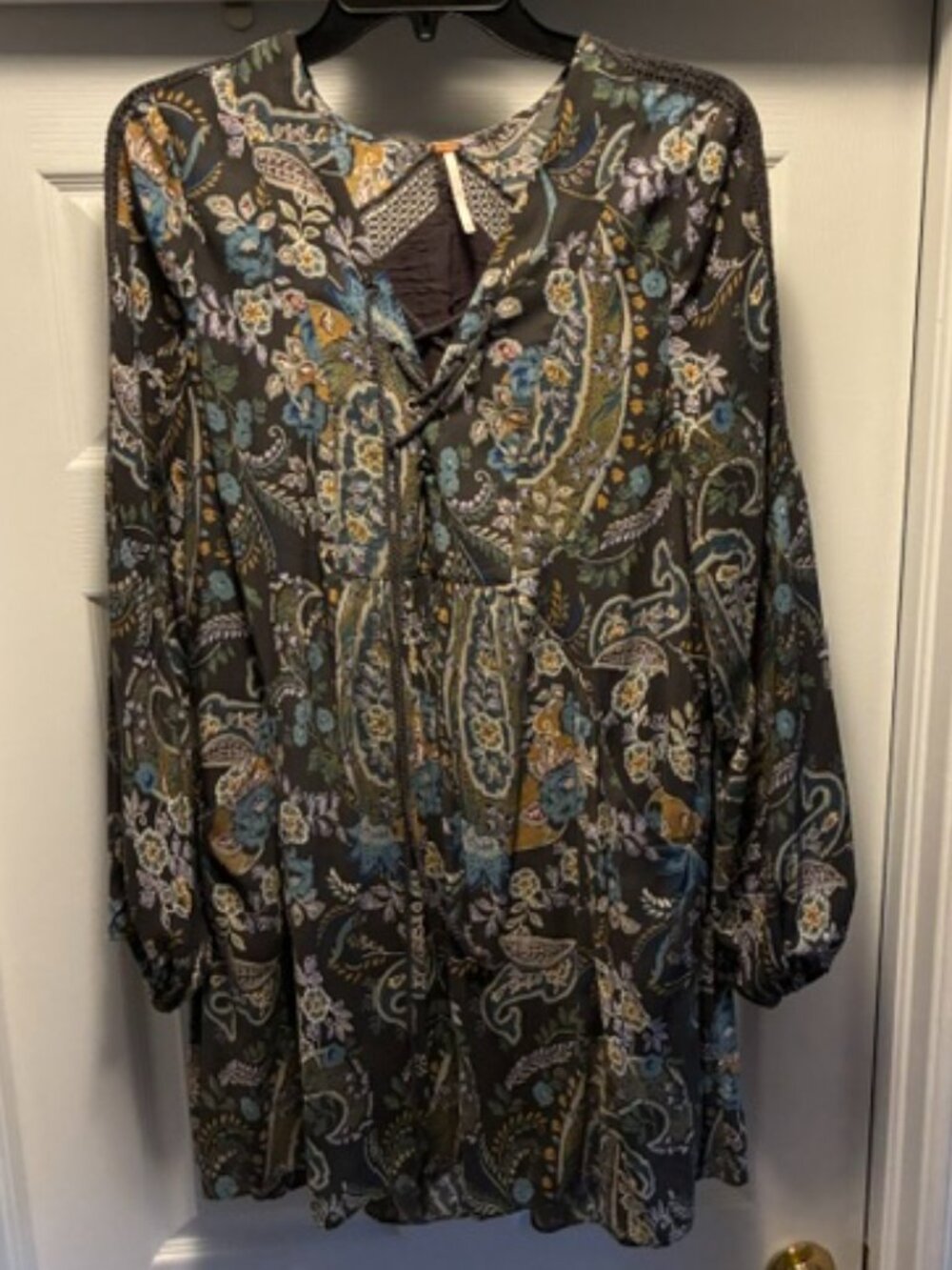 Free people paisley long‎ sleeve bohemian dress, Size Medium
